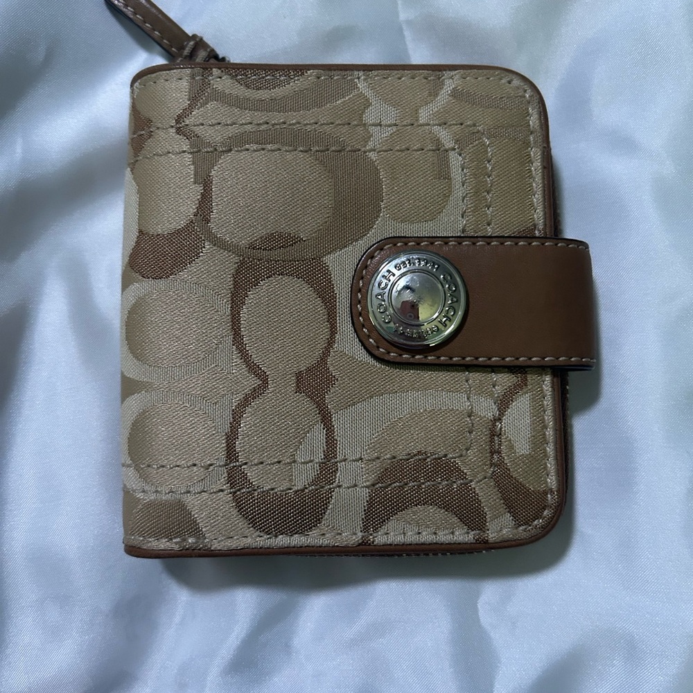 Coach Signature Tan and Brown Wallet